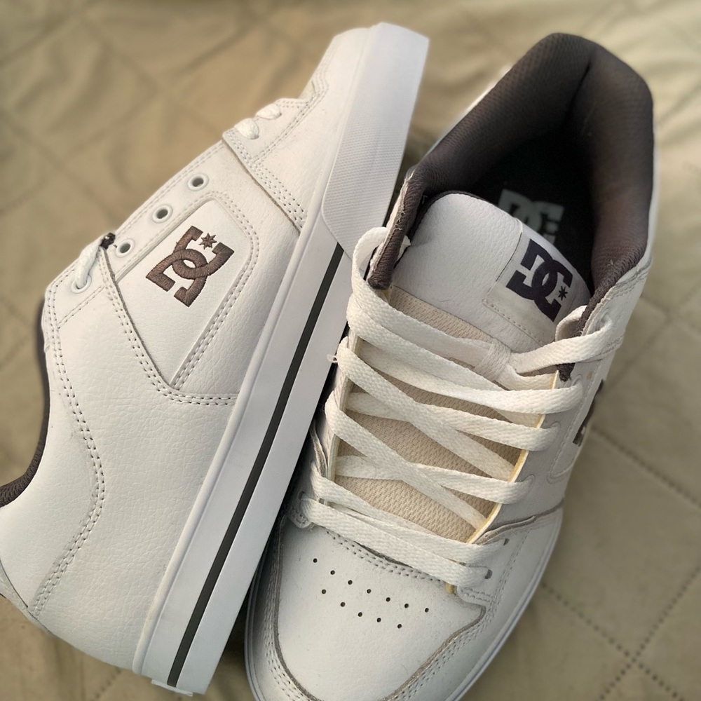 Men’s DC Sneakers